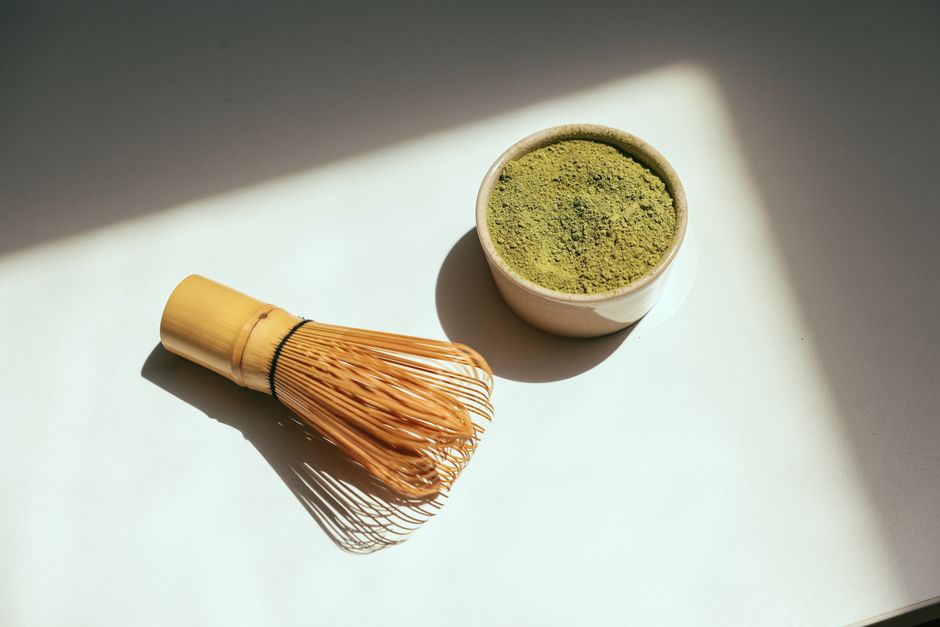Poudres ayurvédiques : comment les utiliser sans se tromper